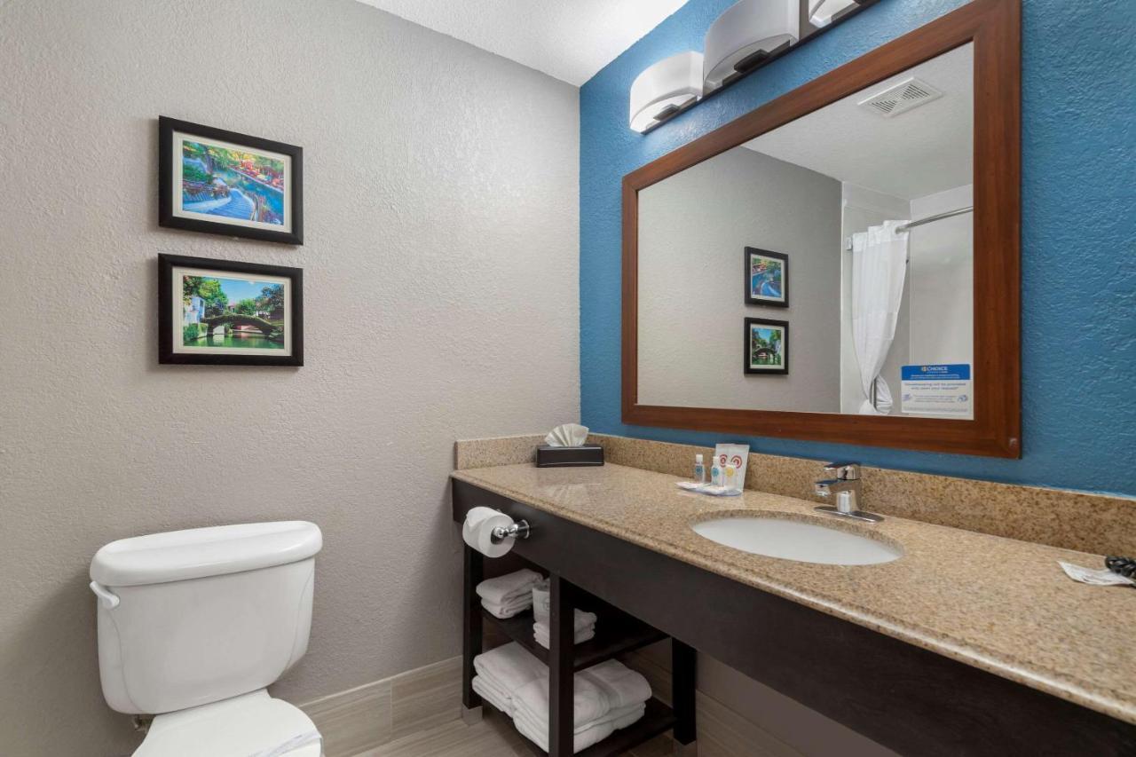 Comfort Inn & Suites Near Medical Center San Antonio Esterno foto